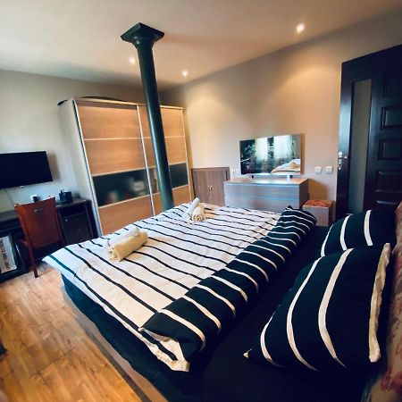 Opera Apartment Tbilisi Ngoại thất bức ảnh
