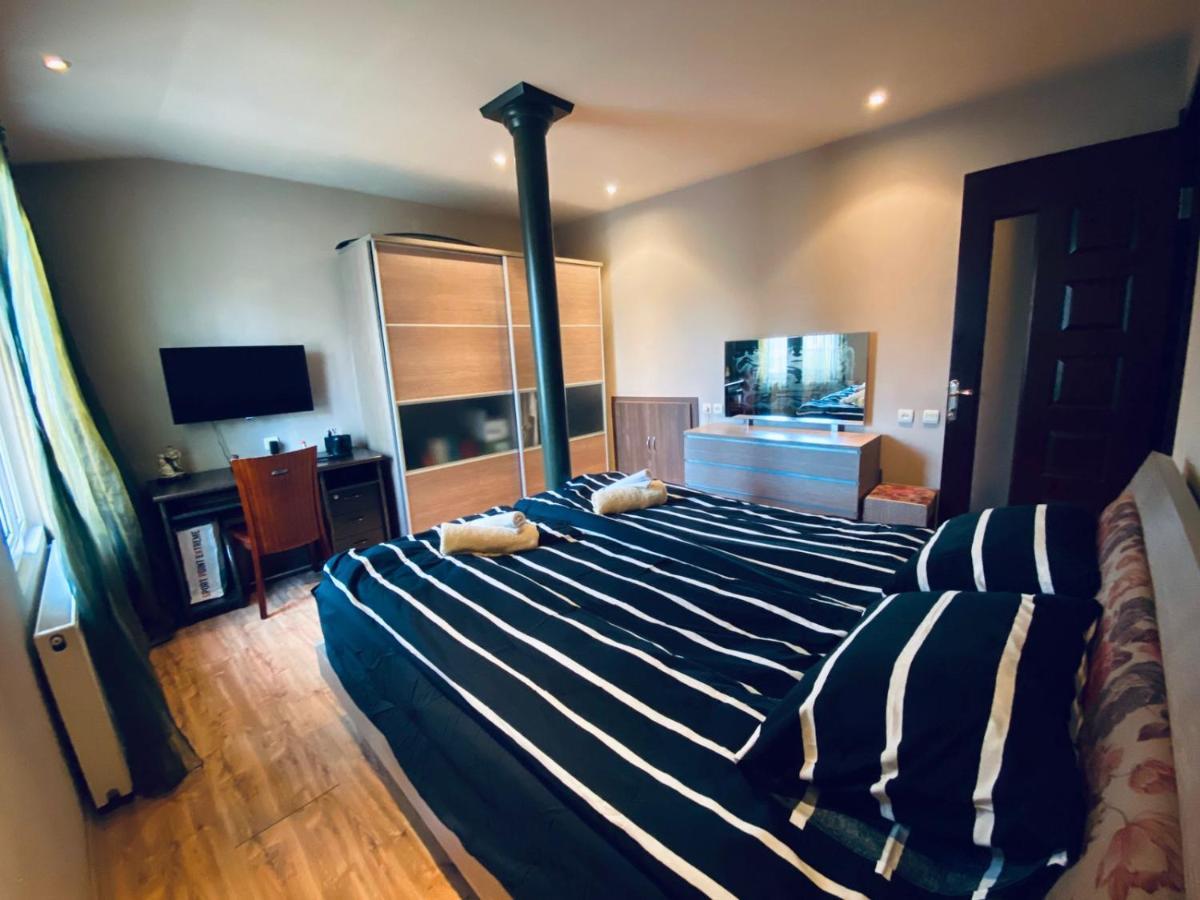 Opera Apartment Tbilisi Ngoại thất bức ảnh